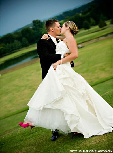 Wedding specialty vendors by Old Natchez Country Club in Franklin, TN