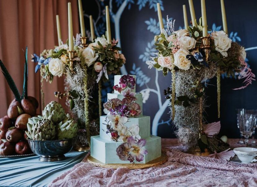 Wedding bakery by Reignbow Baking Co in Chattanooga, TN