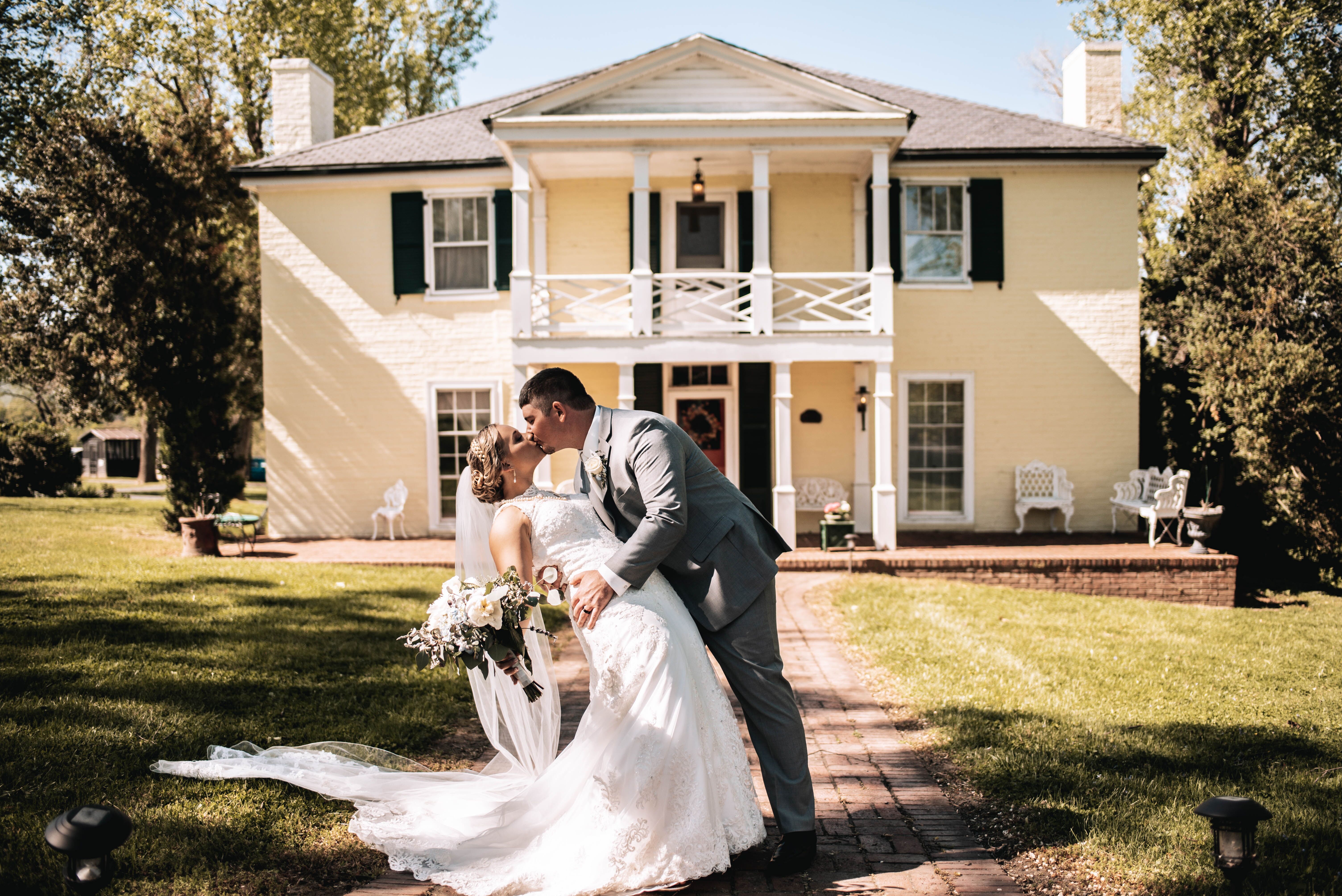 Wedding specialty vendors by Shawnee Farms Estate in Luray, VA