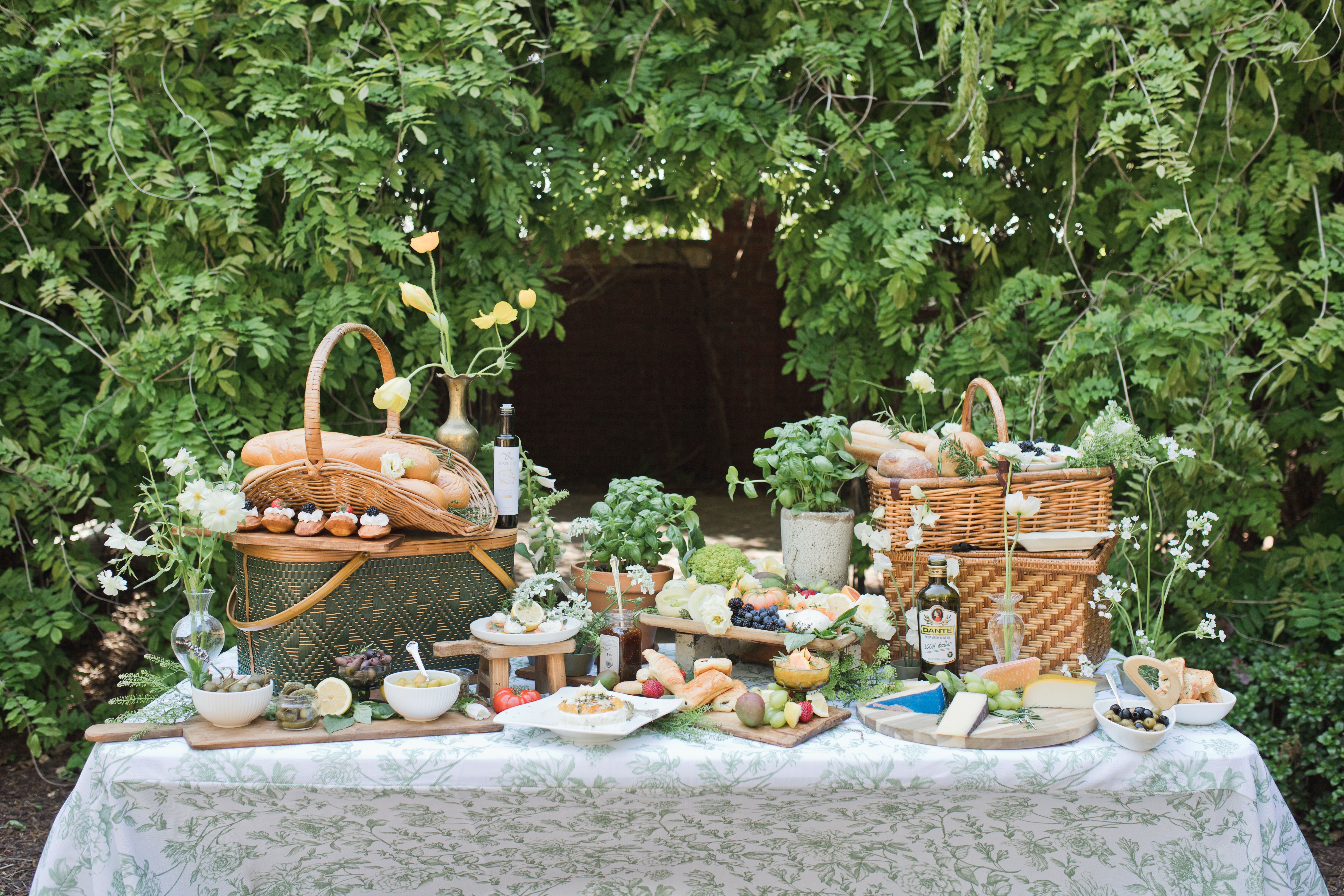 Wedding catering by Heirloom Catering in Memphis, Tennessee, TN