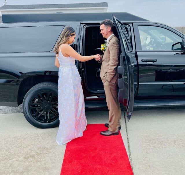 Wedding transportation by Finest Transportation LLC in Waxhaw, NC