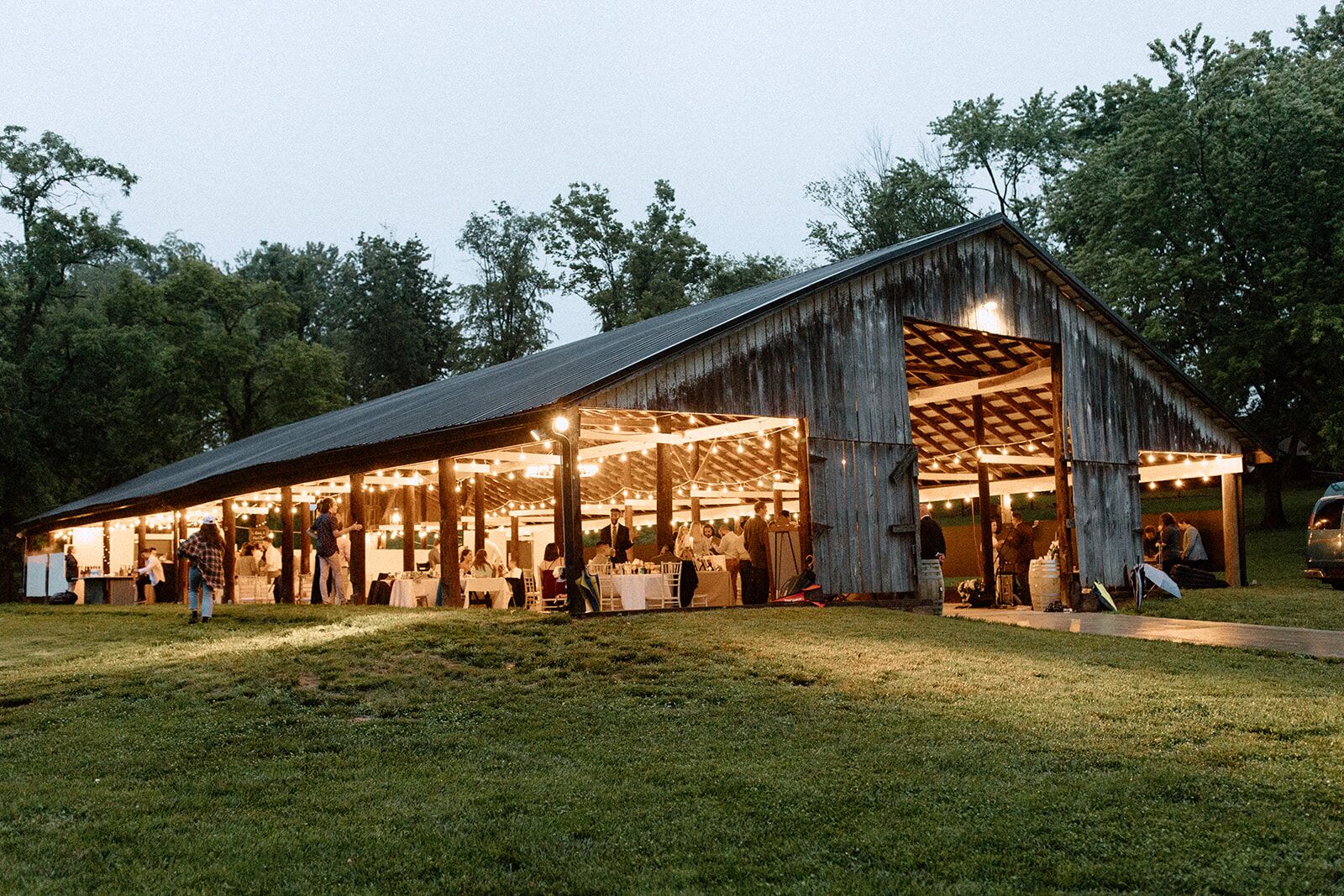 Wedding specialty vendors by Vanish at Black Hops Farm in Leesburg, VA