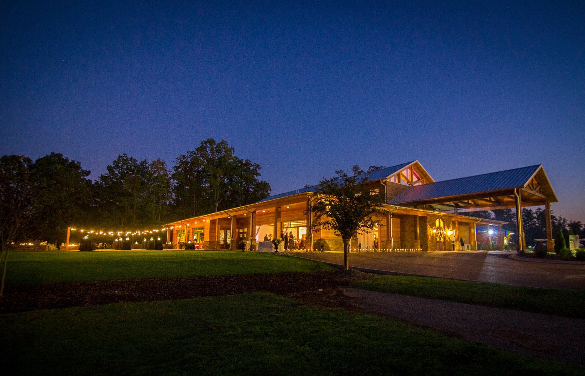 Wedding specialty vendors by The View at Emerald Lake in Matthews, NC