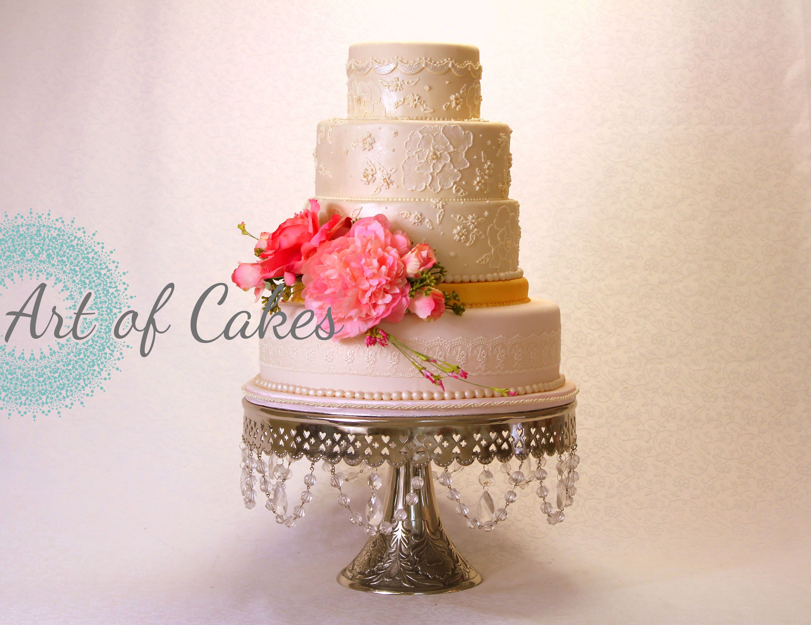Wedding bakery by Art of Cakes Bakery in Knoxville, TN