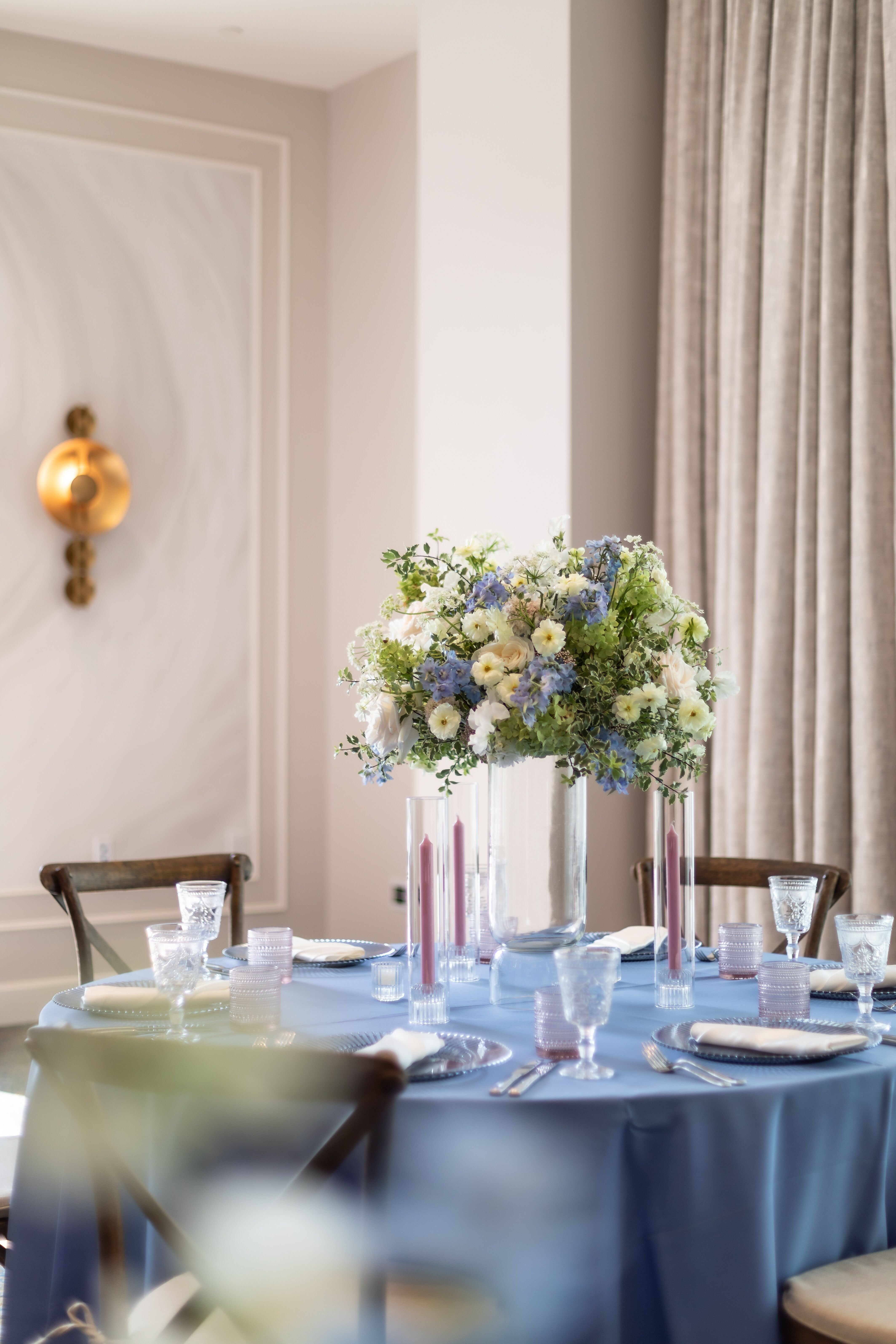 Wedding specialty vendors by Tempo by Hilton Nashville Downtown in Nashville, TN