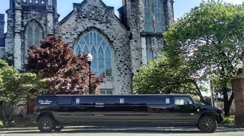 Wedding transportation by Elite Limos in Knoxville, TN