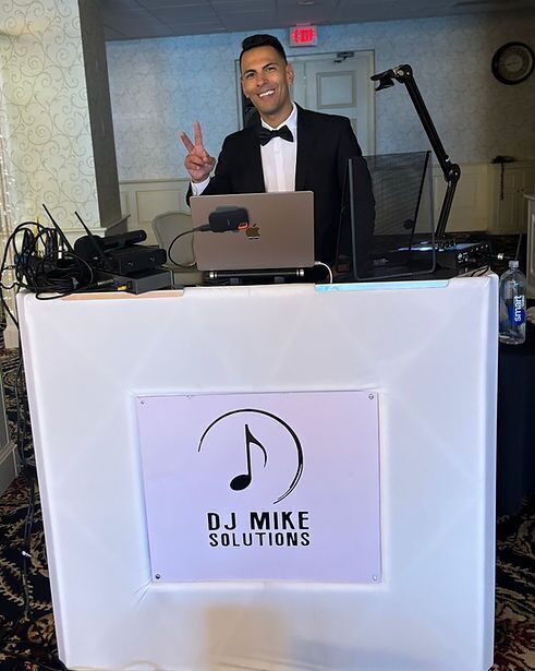 Wedding specialty vendors by Mike Solutions Entertainment LLC. in Stafford, VA