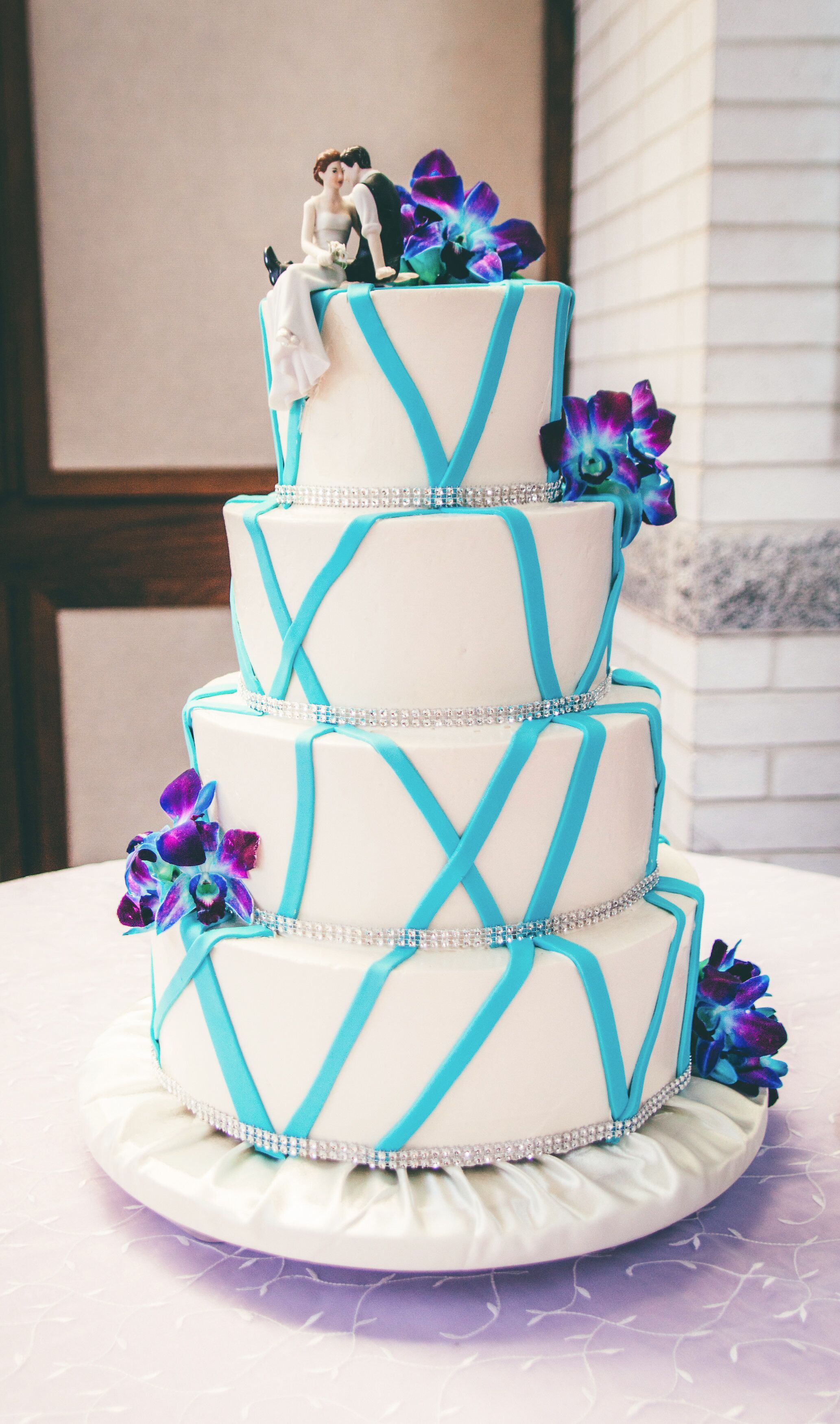Wedding bakery by Storybook Bakery in Chesapeake, VA