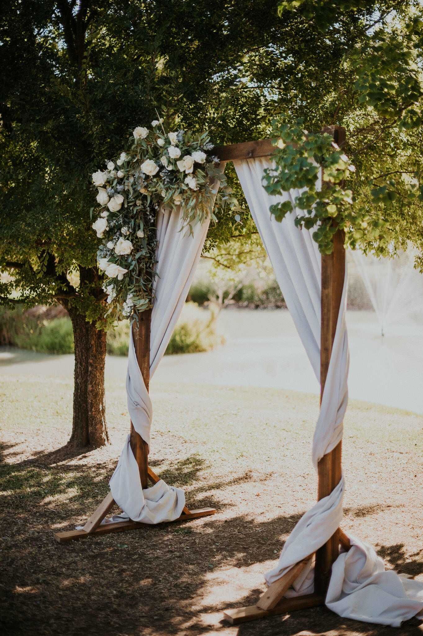Wedding rentals by Happily Seated in Knoxville, TN