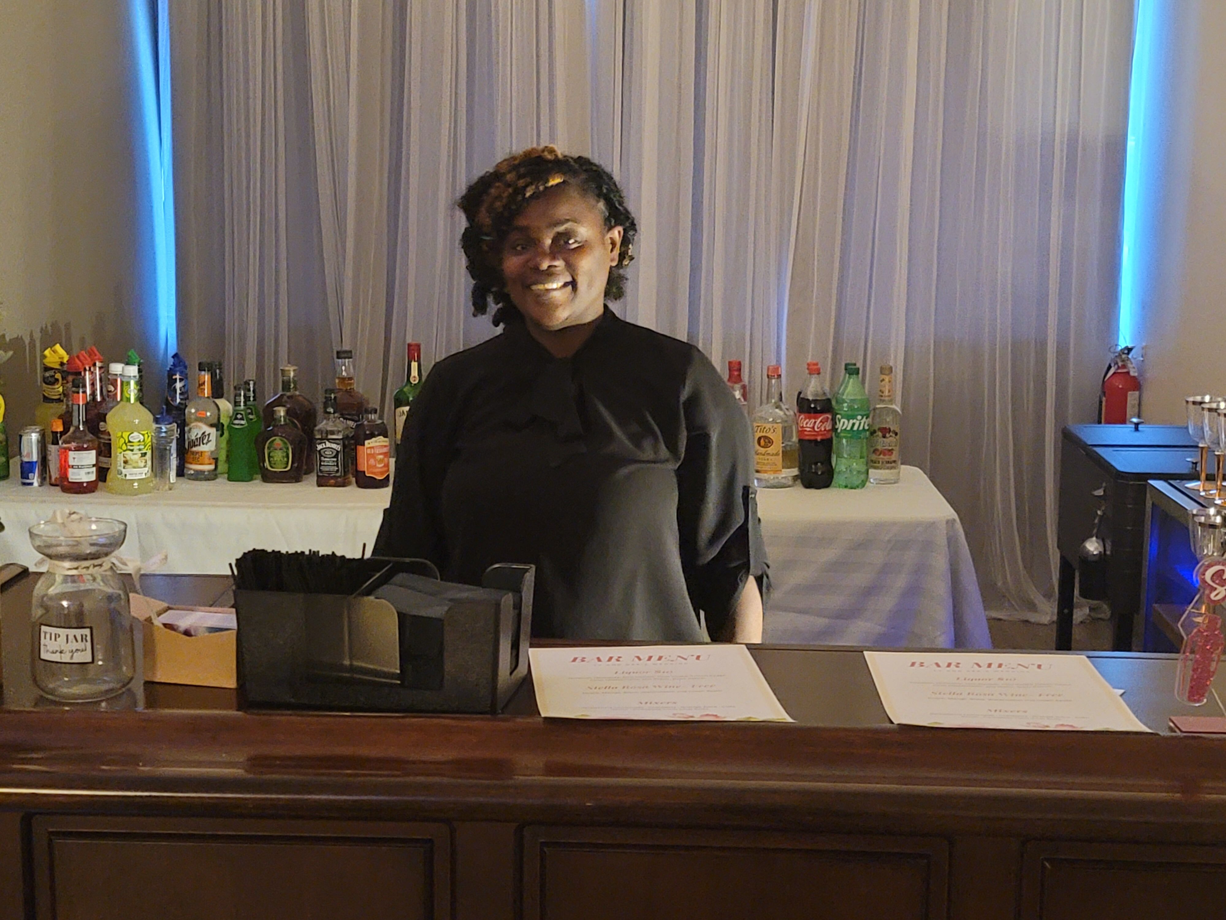 Wedding bartending by Blackberri's Cocktails in Memphis, TN